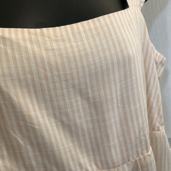 NWT Ingrid & Isabel Maternity Flutter Tank Top Tie Back White Peach Size Small - Picture 14 of 16